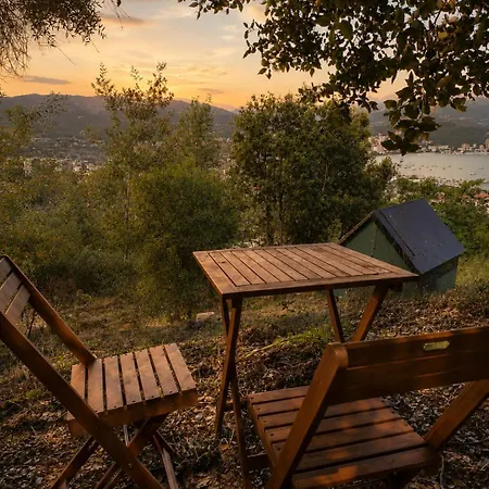 Ajaccio, Sous Les Etoiles, Cabanon A Toit Ouvrant, Vue Et Montagne Luxury tent